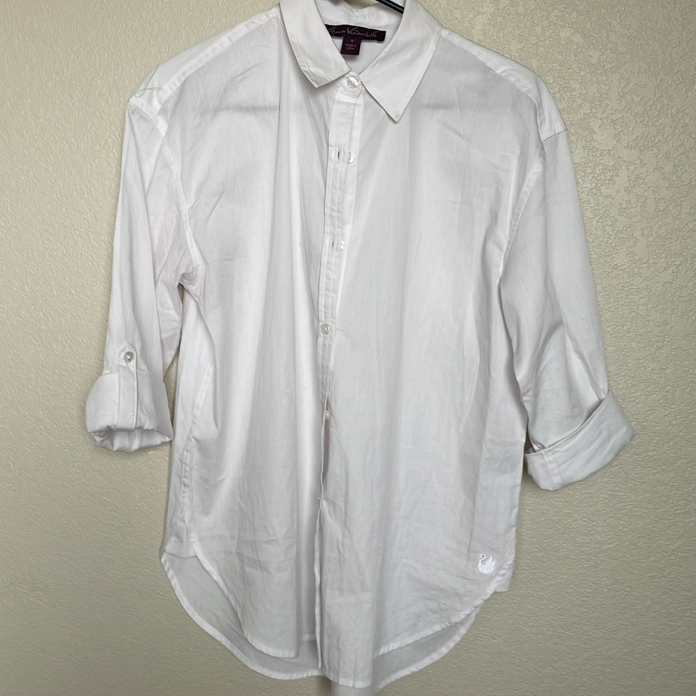 Women’s Gloria Vanderbilt Amanda Button Down Shirt
Vintage White 
Size Small